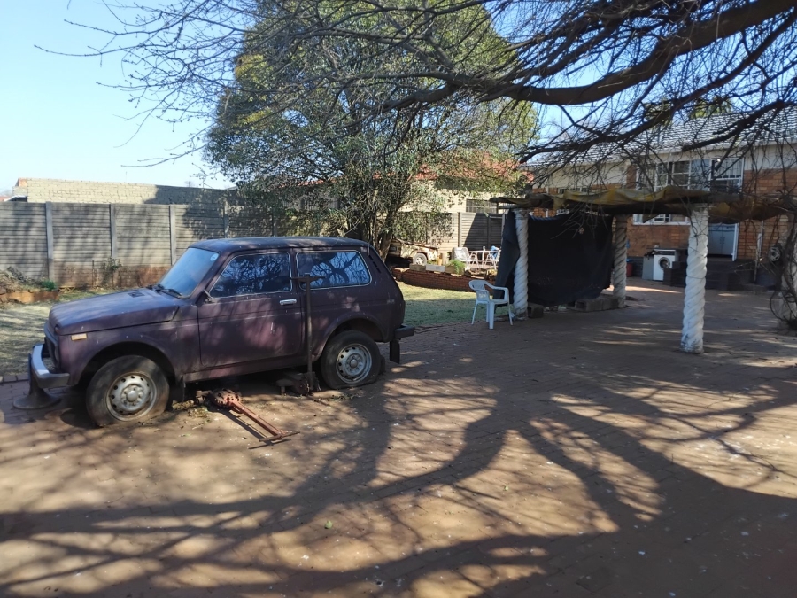 3 Bedroom Property for Sale in Primrose Hill Gauteng