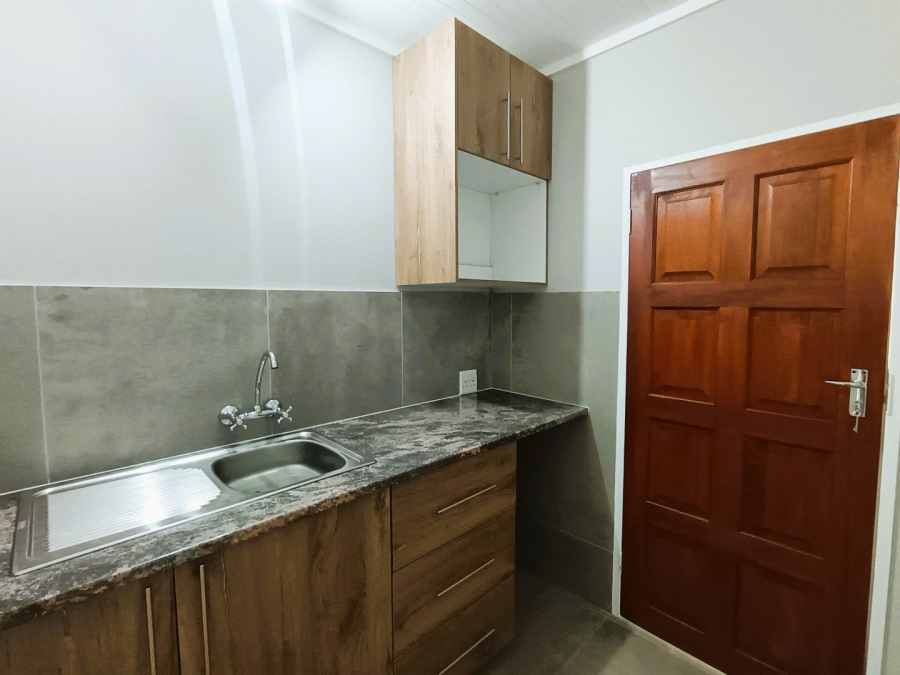 To Let commercial Property for Rent in Faerie Glen Gauteng