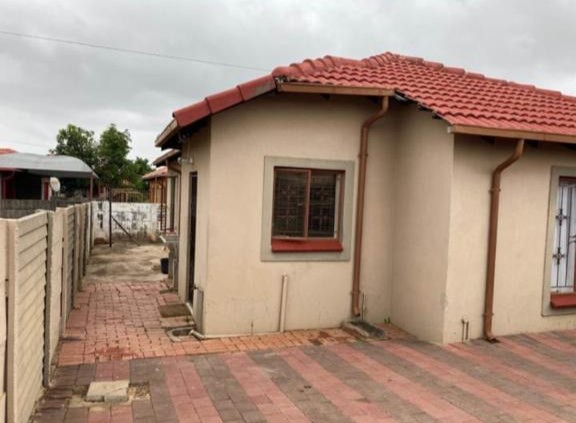 To Let 3 Bedroom Property for Rent in Nellmapius Gauteng