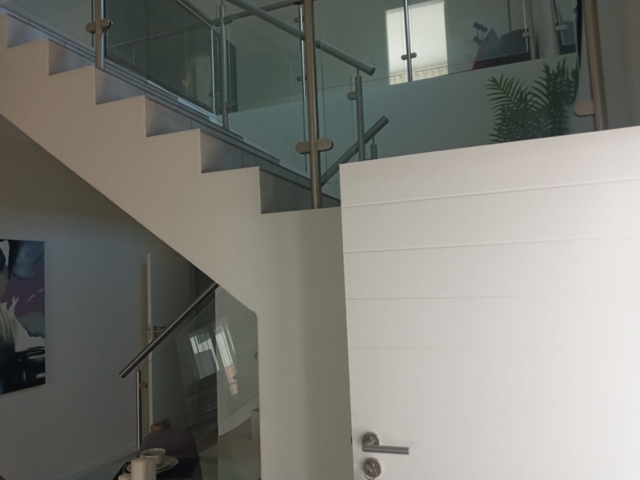 3 Bedroom Property for Sale in Sunninghill Gauteng