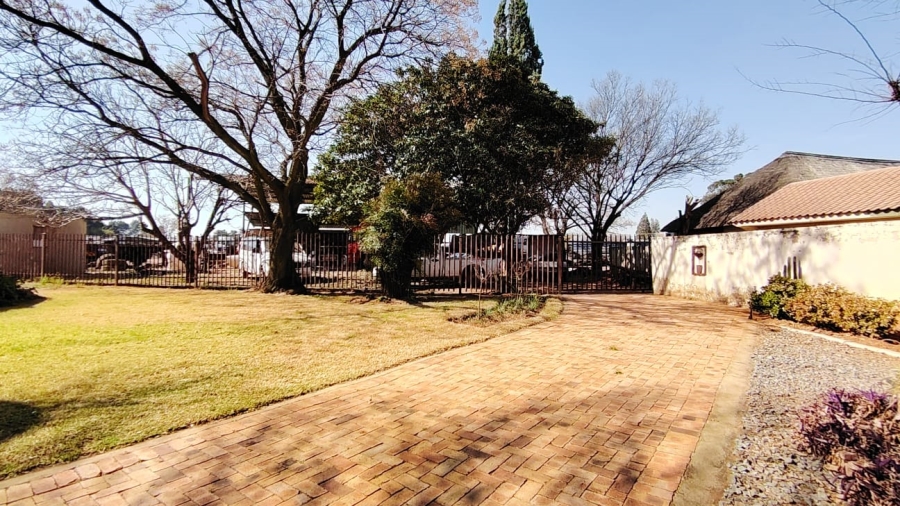  Bedroom Property for Sale in Homelands Gauteng