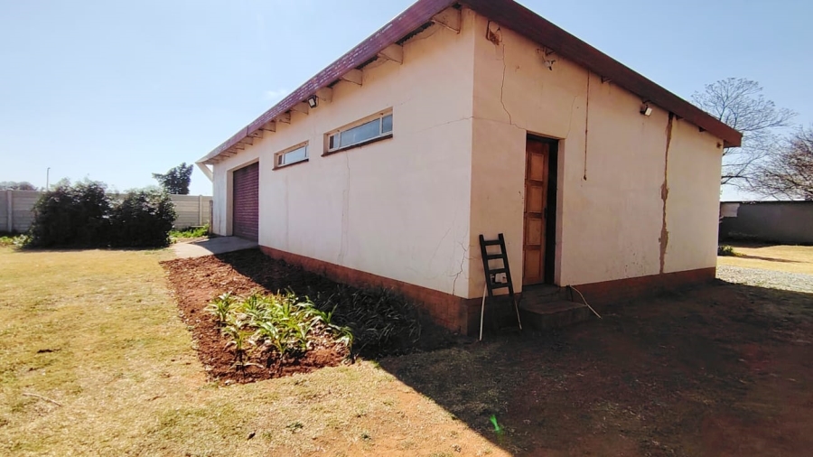  Bedroom Property for Sale in Homelands Gauteng