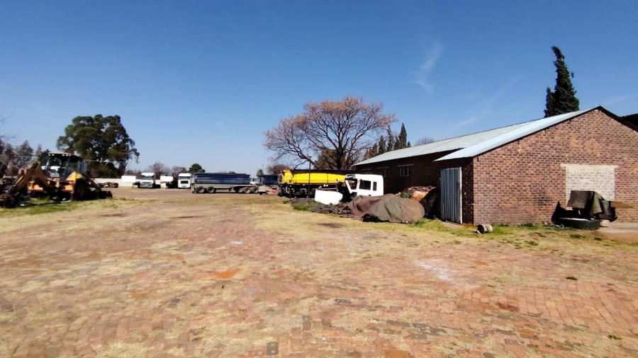  Bedroom Property for Sale in Homelands Gauteng
