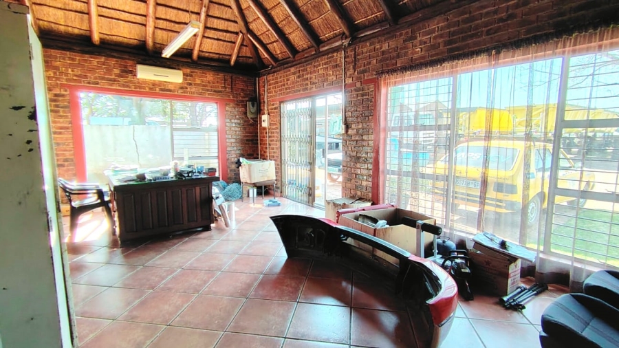  Bedroom Property for Sale in Homelands Gauteng