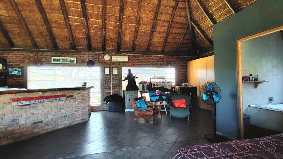  Bedroom Property for Sale in Homelands Gauteng