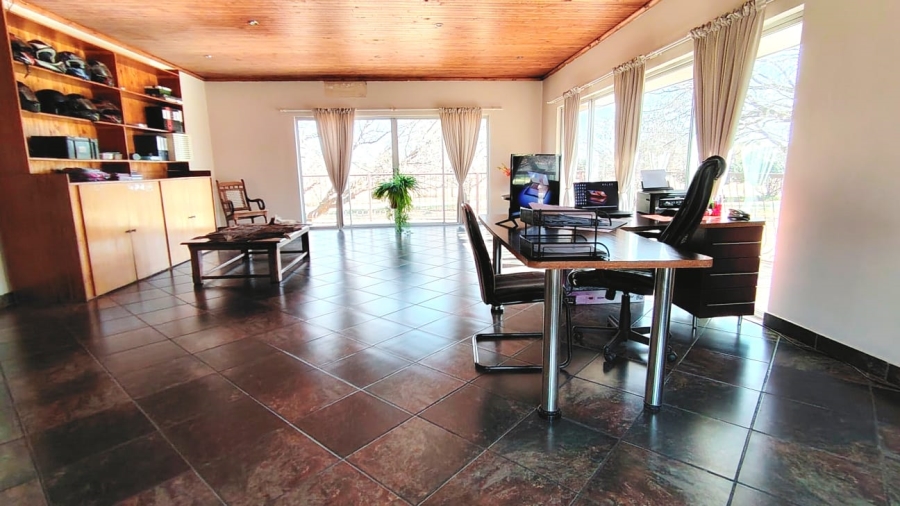  Bedroom Property for Sale in Homelands Gauteng