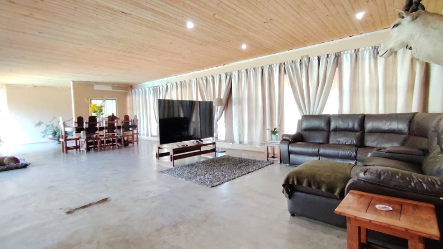  Bedroom Property for Sale in Homelands Gauteng