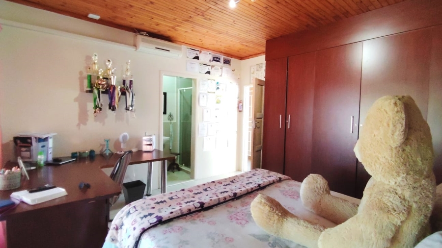  Bedroom Property for Sale in Homelands Gauteng
