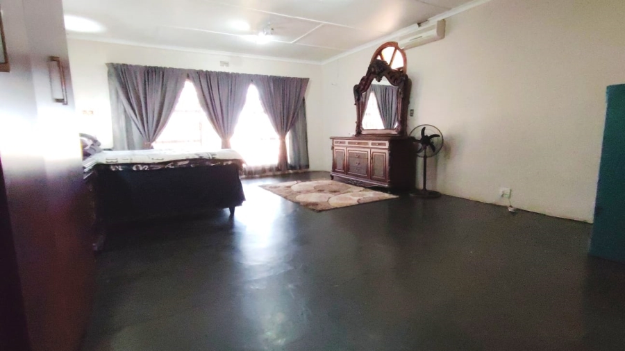  Bedroom Property for Sale in Homelands Gauteng