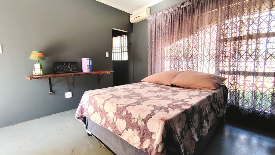  Bedroom Property for Sale in Homelands Gauteng