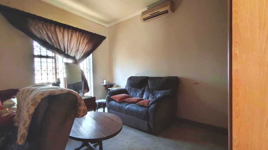  Bedroom Property for Sale in Homelands Gauteng