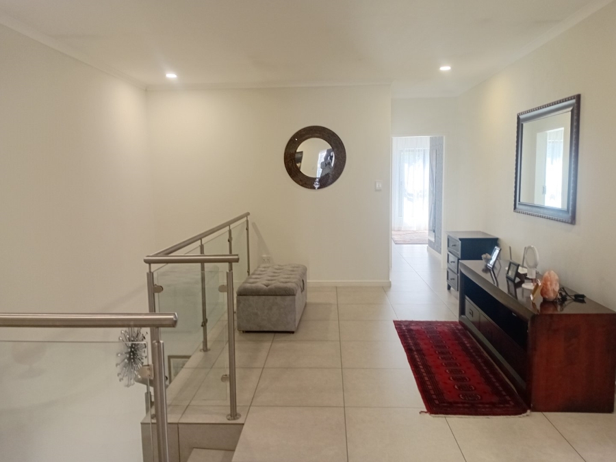 To Let 4 Bedroom Property for Rent in Sunninghill Gauteng