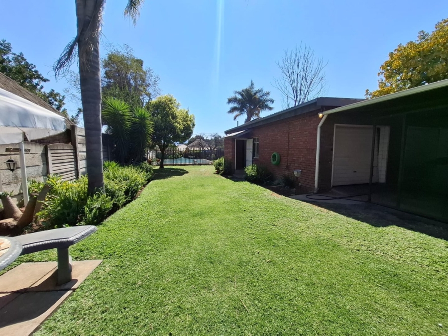 3 Bedroom Property for Sale in Pretoria Gardens Gauteng