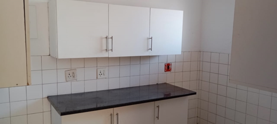 2 Bedroom Property for Sale in Pretoria West Gauteng