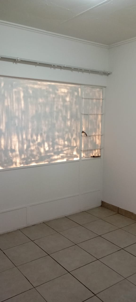 2 Bedroom Property for Sale in Pretoria West Gauteng