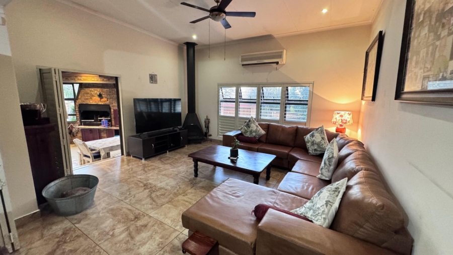 4 Bedroom Property for Sale in Eldoraigne Gauteng