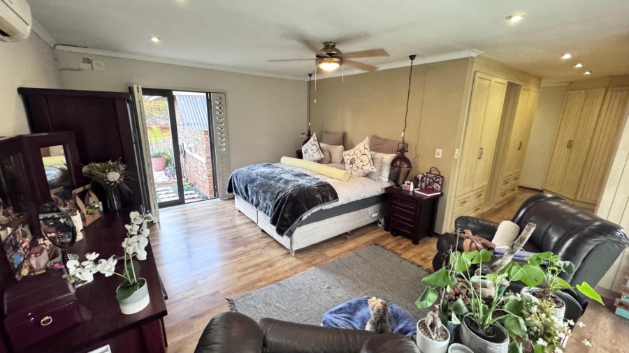 4 Bedroom Property for Sale in Eldoraigne Gauteng