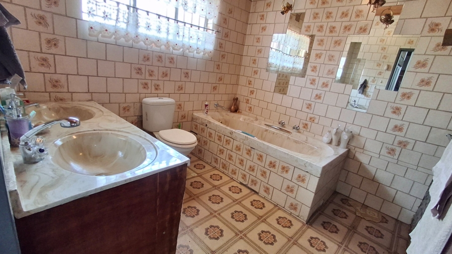 4 Bedroom Property for Sale in Danville Gauteng