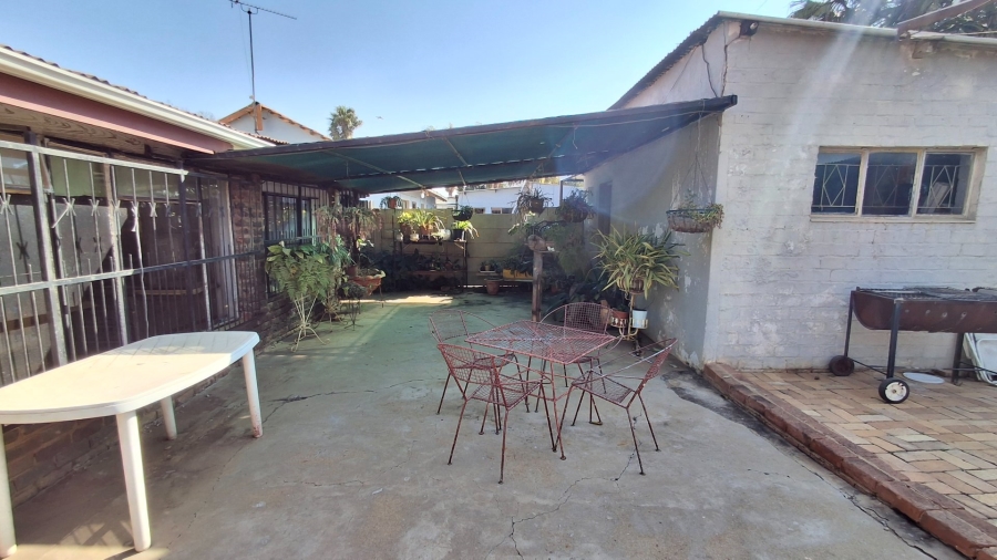 4 Bedroom Property for Sale in Danville Gauteng