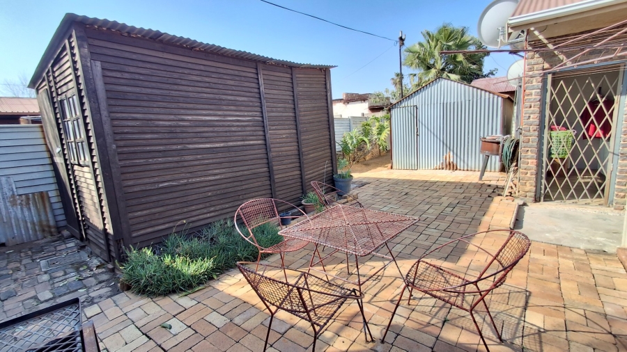 4 Bedroom Property for Sale in Danville Gauteng