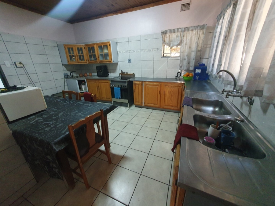 4 Bedroom Property for Sale in Pretoria Gardens Gauteng