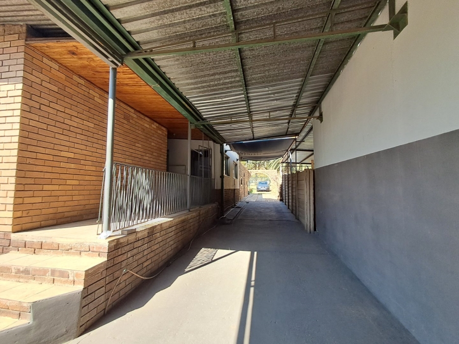 4 Bedroom Property for Sale in Pretoria Gardens Gauteng
