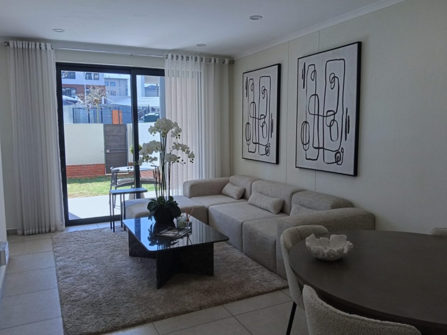3 Bedroom Property for Sale in Greenstone Gate Gauteng