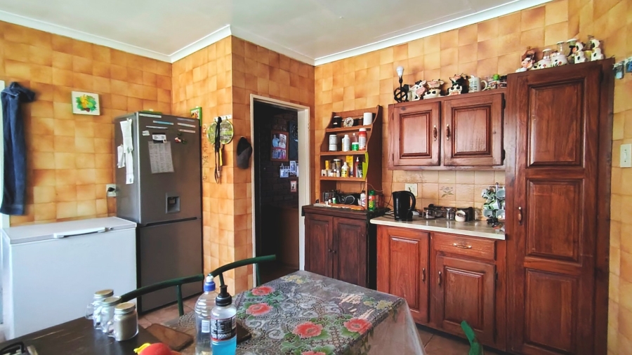  Bedroom Property for Sale in Buyscelia Gauteng