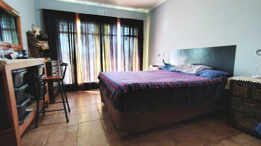  Bedroom Property for Sale in Buyscelia Gauteng