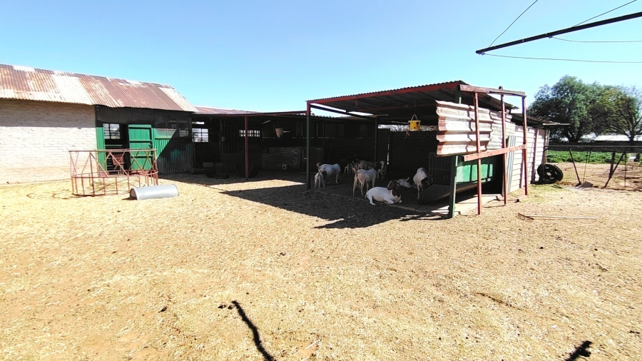  Bedroom Property for Sale in Buyscelia Gauteng
