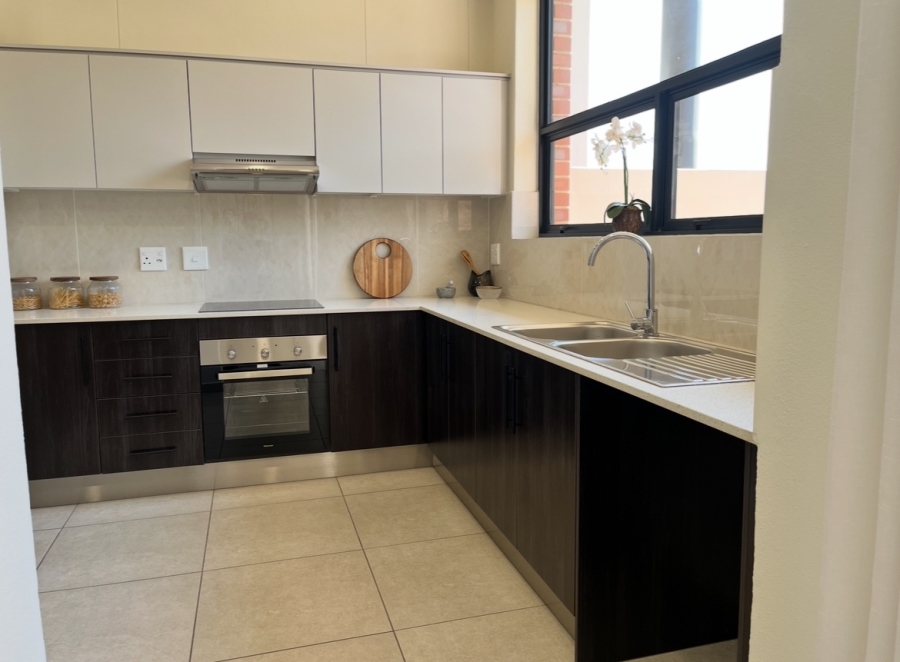 3 Bedroom Property for Sale in Greenstone Hill Gauteng