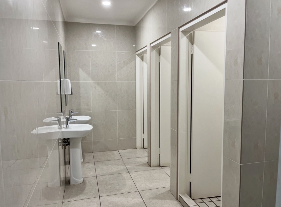 3 Bedroom Property for Sale in Greenstone Hill Gauteng