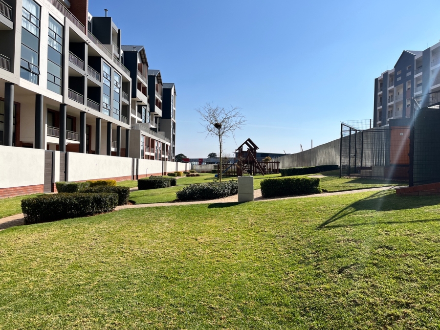 3 Bedroom Property for Sale in Greenstone Hill Gauteng