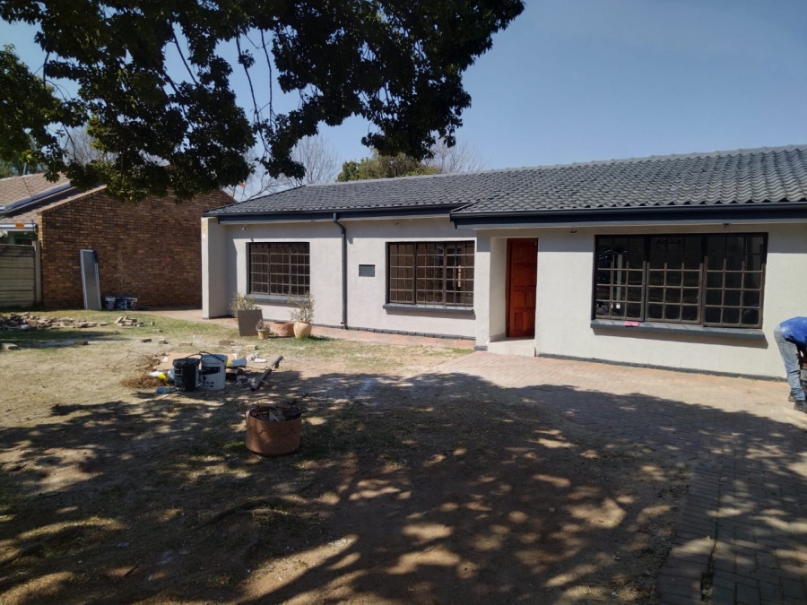 4 Bedroom Property for Sale in Doringkloof Gauteng
