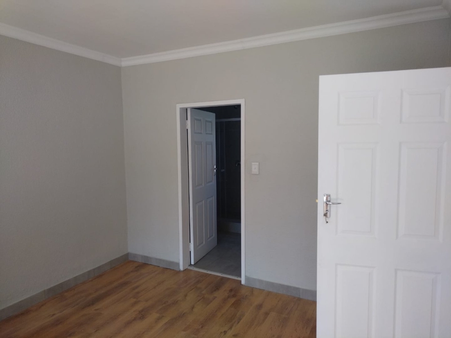 4 Bedroom Property for Sale in Doringkloof Gauteng
