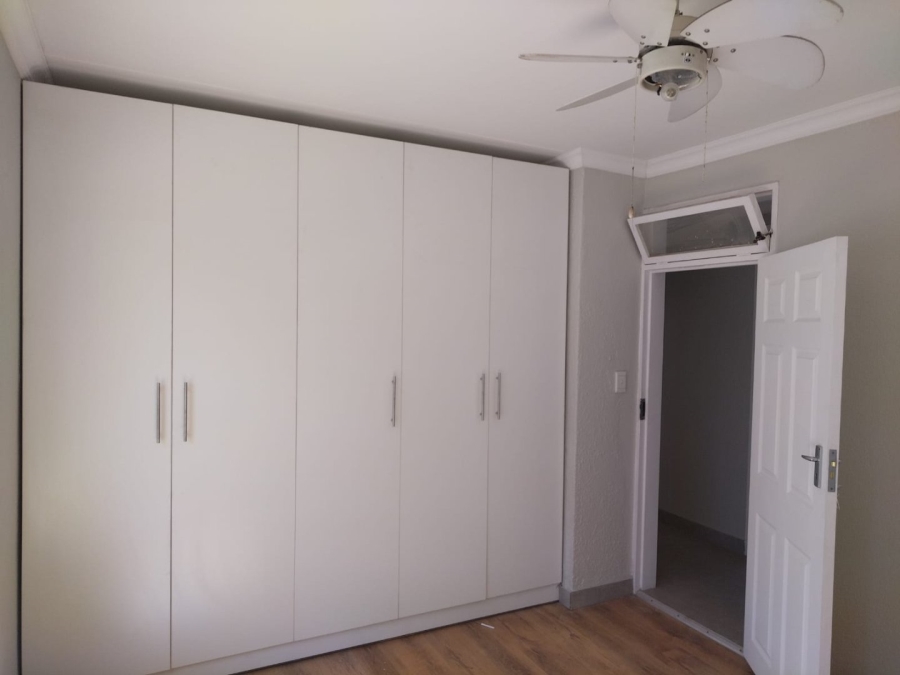 4 Bedroom Property for Sale in Doringkloof Gauteng