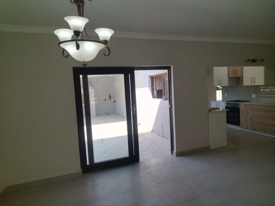 4 Bedroom Property for Sale in Doringkloof Gauteng