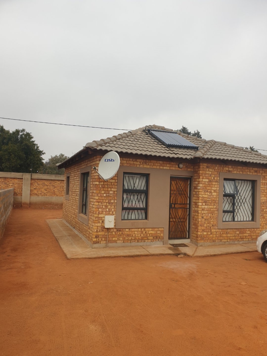 2 Bedroom Property for Sale in Daggafontein Gauteng