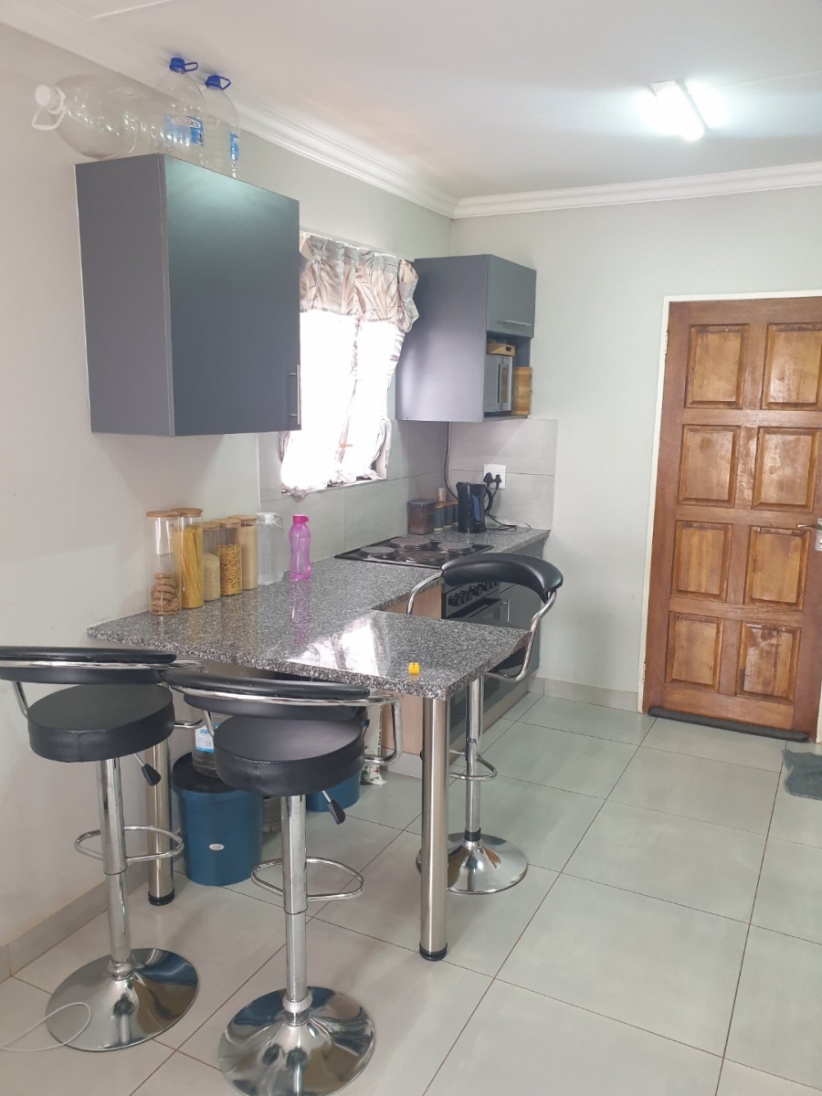2 Bedroom Property for Sale in Daggafontein Gauteng