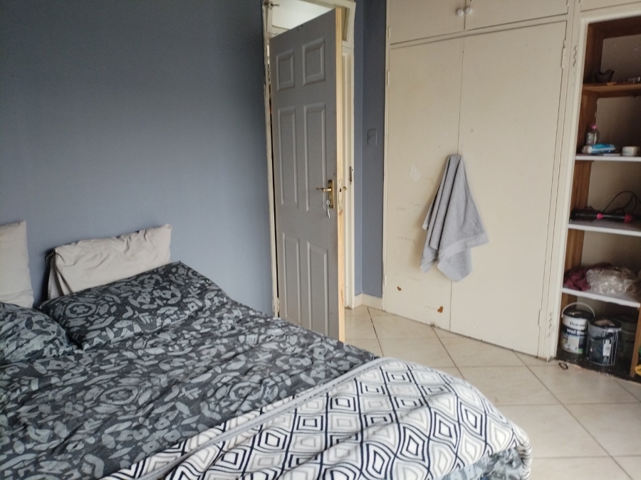 5 Bedroom Property for Sale in Petersfield Gauteng