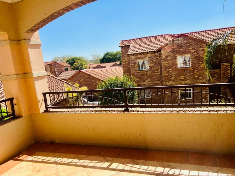 2 Bedroom Property for Sale in Equestria Gauteng