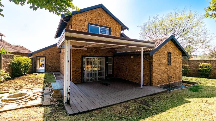 3 Bedroom Property for Sale in Illiondale Gauteng