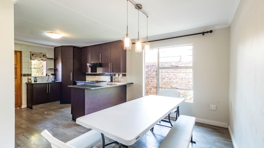 3 Bedroom Property for Sale in Illiondale Gauteng
