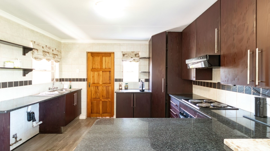 3 Bedroom Property for Sale in Illiondale Gauteng