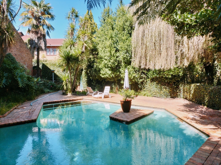 To Let 2 Bedroom Property for Rent in Atholl Gauteng