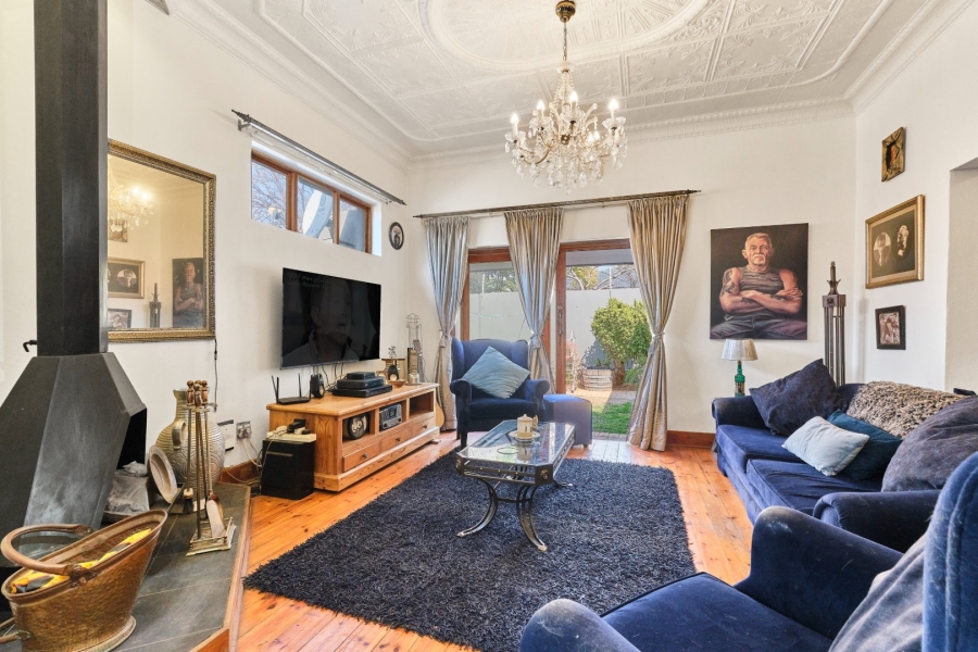  Bedroom Property for Sale in Linden Gauteng