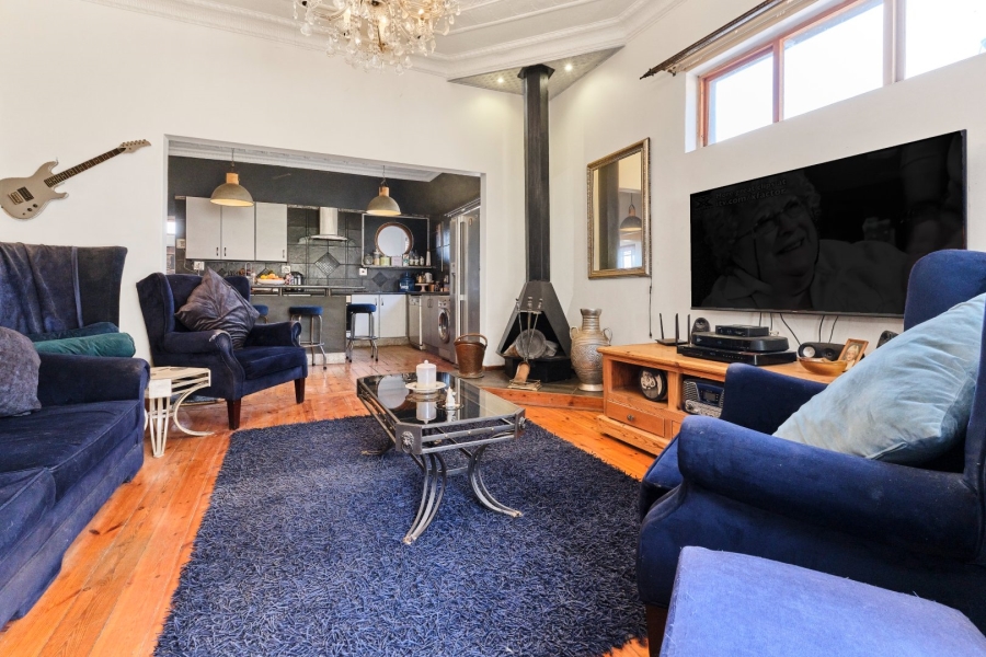 Bedroom Property for Sale in Linden Gauteng