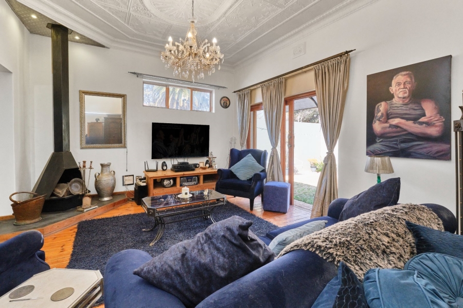 Bedroom Property for Sale in Linden Gauteng