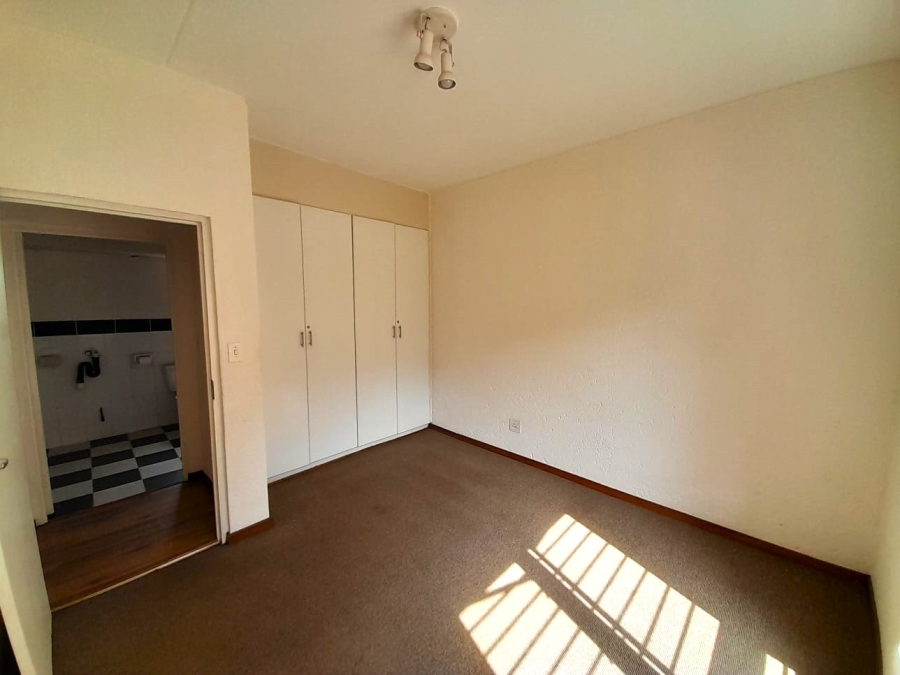 1 Bedroom Property for Sale in Montgomery Park Gauteng