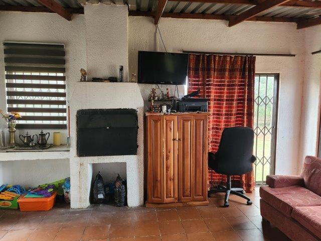 4 Bedroom Property for Sale in Van Riebeeck Park Gauteng